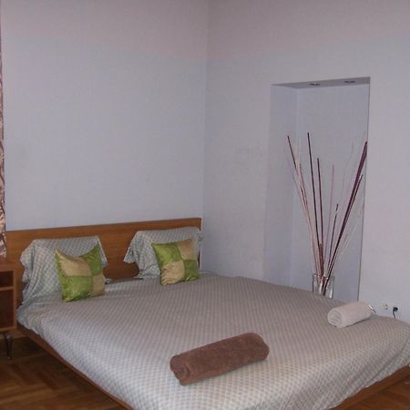 T & E Apartment Budapeşte Dış mekan fotoğraf